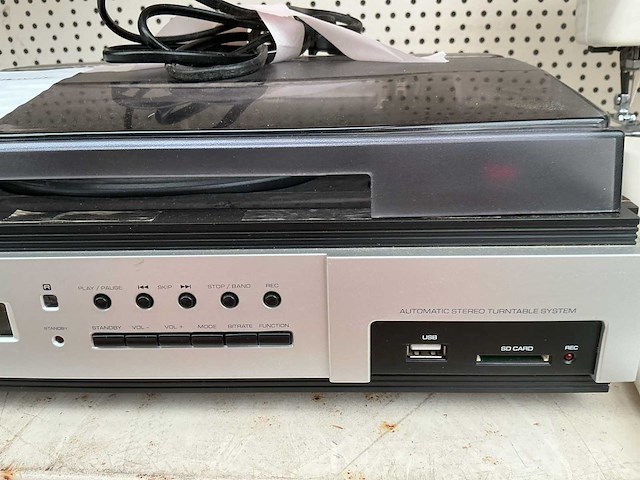 Elta + hama platenspeler + stereo luidspreker - afbeelding 2 van  3