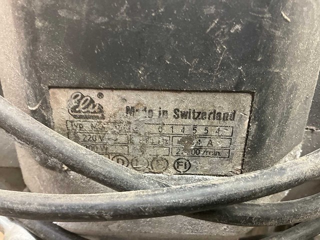 Elu mof 131 bovenfrees - afbeelding 2 van  3