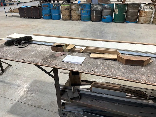 Elu ps 274 afkortzaag met tafel - afbeelding 9 van  9