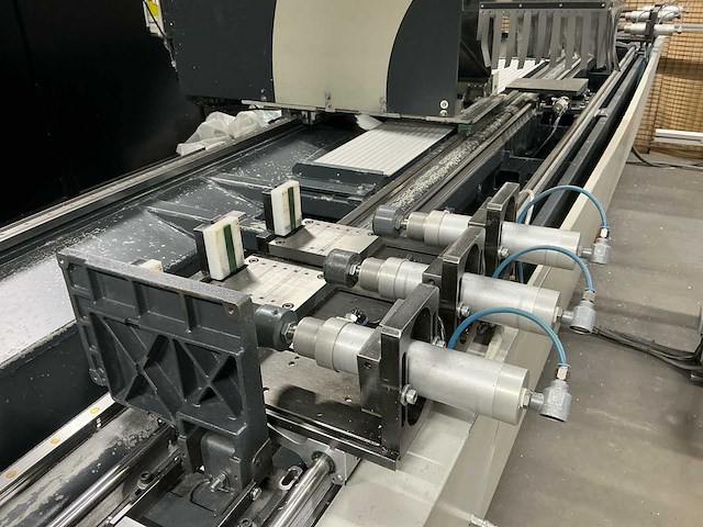 Elumatec - sbz122.34 - cnc milling machine - 2009 - afbeelding 10 van  19