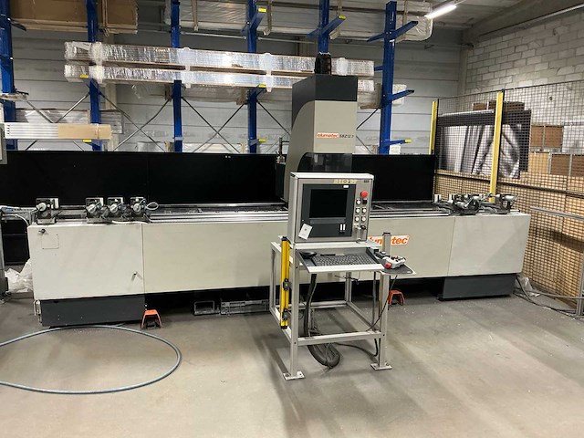 Elumatec - sbz122.34 - cnc milling machine - 2009 - afbeelding 13 van  19