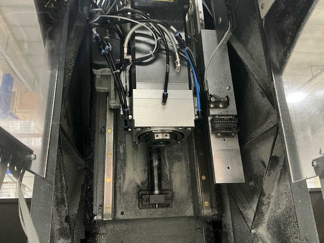 Elumatec - sbz122.34 - cnc milling machine - 2009 - afbeelding 19 van  19