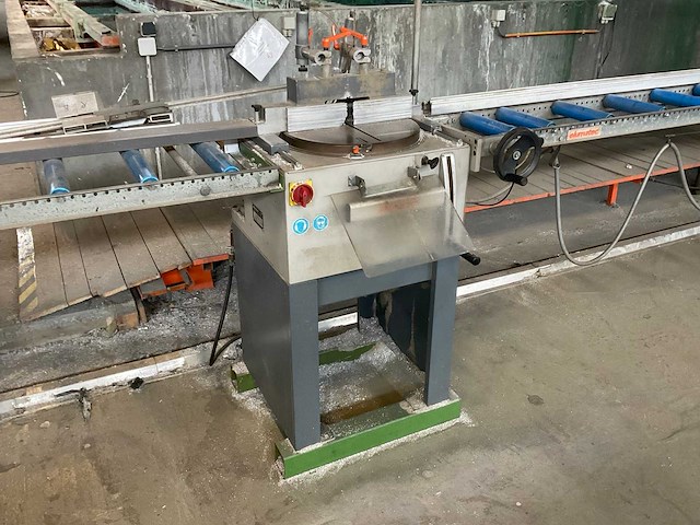 Elumatec ts 161 tafelzaagmachine - afbeelding 1 van  2