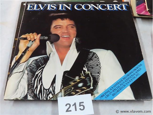 Elvis in concert - afbeelding 1 van  2