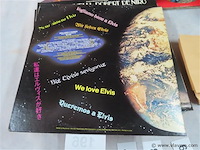 Elvis via satellite - afbeelding 2 van  2