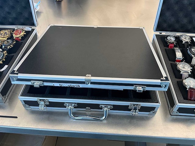 Emboss polshorloge design (14x) - afbeelding 4 van  4