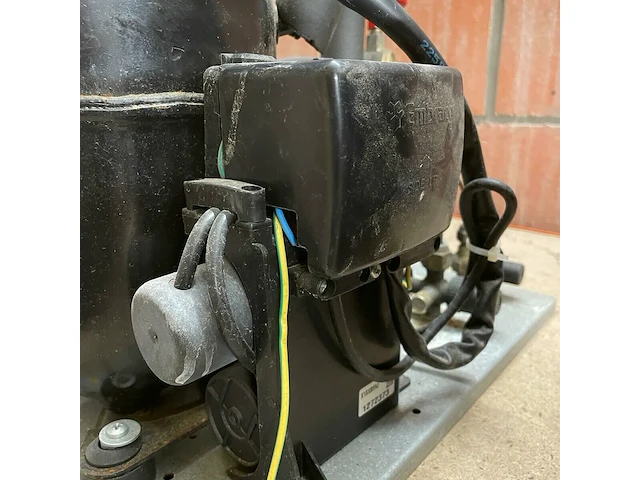 Embraco koelcompressor voor koelunit - afbeelding 3 van  6