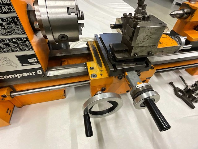 Emco - compact8 - bankdraaibank - afbeelding 3 van  8