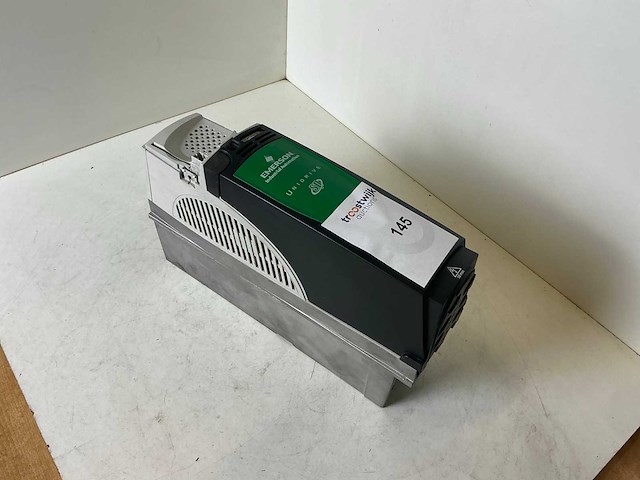 Emerson unidrive sp1401 frequentieregelaar - afbeelding 1 van  4