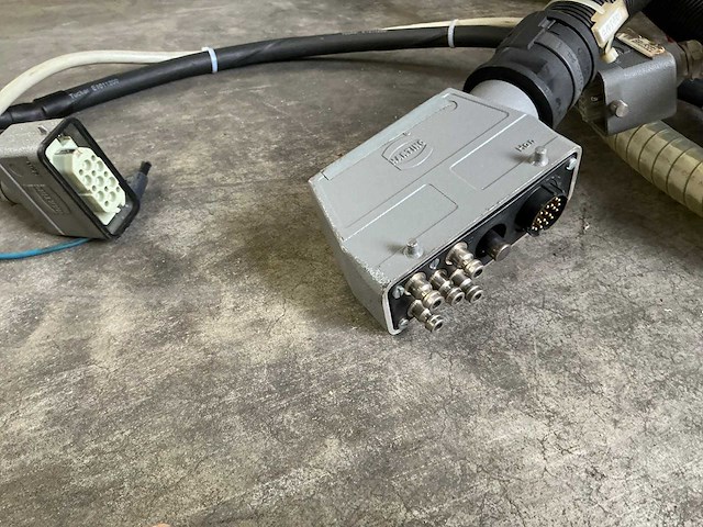 Emhart tucker dce1500/ 5 021 20 03 stud welding inverter - afbeelding 17 van  26