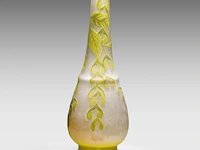Emile gallé (1846-1904), a cameo glass 'leaves and pods' vase, signed to the body (1908-1920) 45 cm. (17.71 in.) - afbeelding 3 van  9