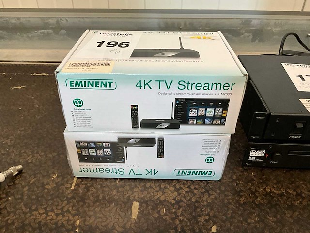 Eminent 4k tv streamer (2x) - afbeelding 1 van  2