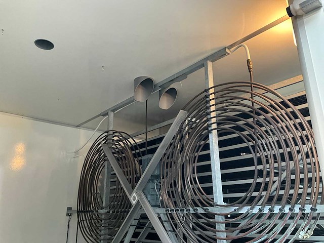 Emka - 2021 professionele broedmachine voor kippen 38.400st of fazanten 55.296st - afbeelding 29 van  29