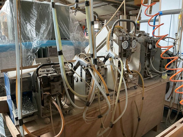 Emka/urban automatische schroefmachine (5x) - afbeelding 1 van  10