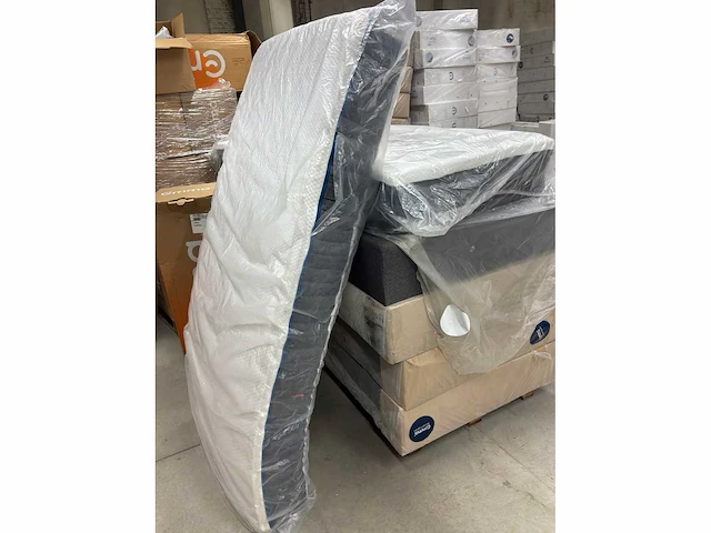 Emma hybride 2 matras 120x200 (30x) - afbeelding 1 van  4