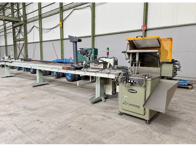 Emmegi fix 650 pneumatica vol automatische enkelkops cirkelzaag voor alu/non-ferro profielen - afbeelding 5 van  12
