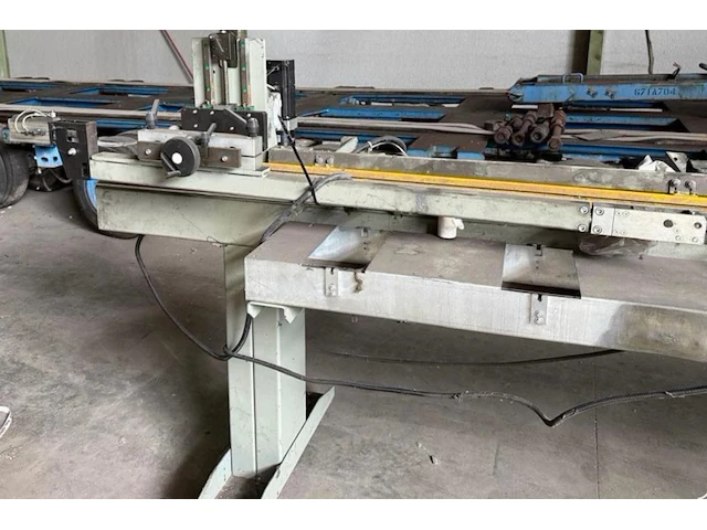 Emmegi fix 650 pneumatica vol automatische enkelkops cirkelzaag voor alu/non-ferro profielen - afbeelding 8 van  12