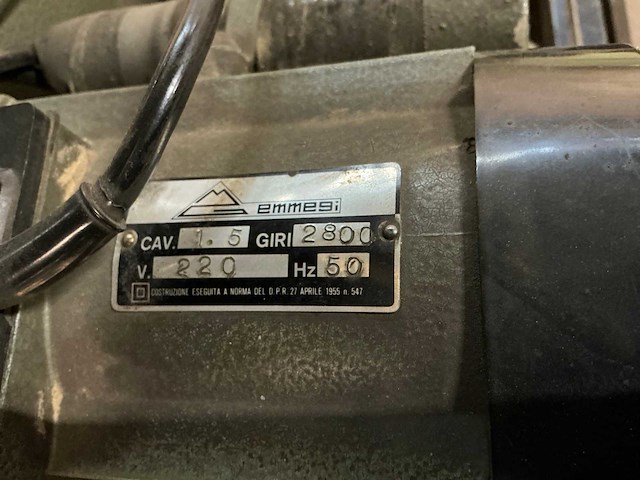 Emmesi afkortcirkelzaagmachine - afbeelding 5 van  6