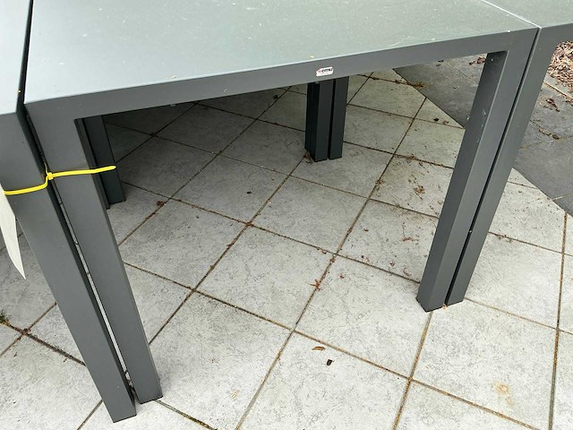 Emu metalen terrastafel (15x) - afbeelding 4 van  4