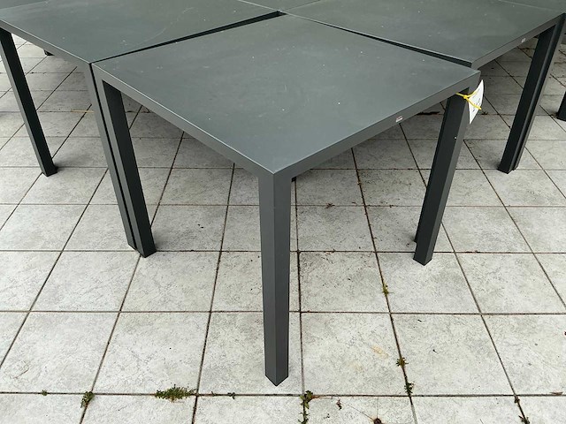 Emu metalen terrastafel (9x) - afbeelding 3 van  4