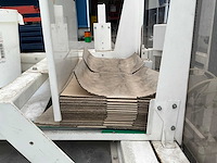 Endoline 201 kartonvormmachine - afbeelding 9 van  11
