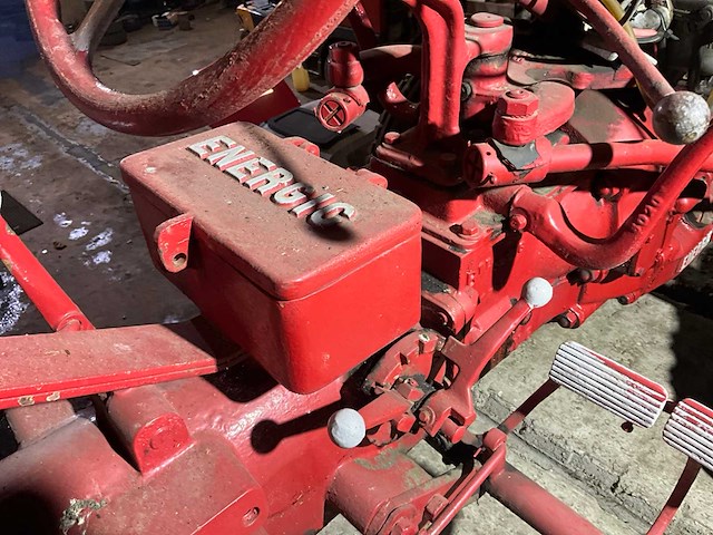 Energic k bosbouwtractor - afbeelding 2 van  20