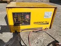 Energic plus re 24-30 heftruck acculader - afbeelding 1 van  7