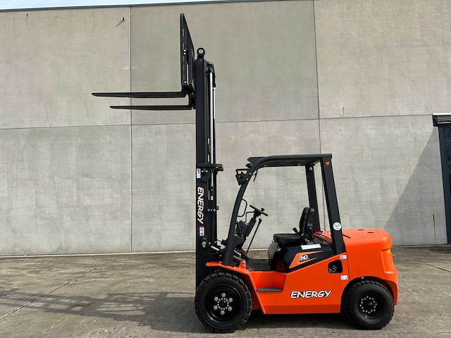 Energy - 2025 - cpc30 - vorkheftruck - afbeelding 38 van  45