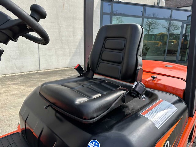 Energy - 2025 - cpc30 - vorkheftruck - afbeelding 20 van  44