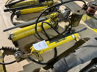 Enerpac manueel hydraulische pomp (2x) - afbeelding 2 van  2