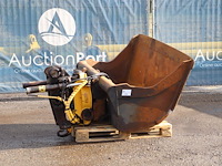 Engcon draaikantelstuk met graafbak - afbeelding 1 van  1