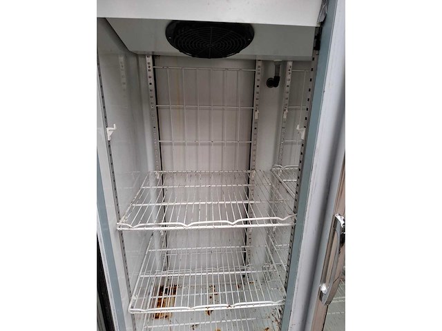 Engelen-heere - - - koelvitrine - afbeelding 3 van  5