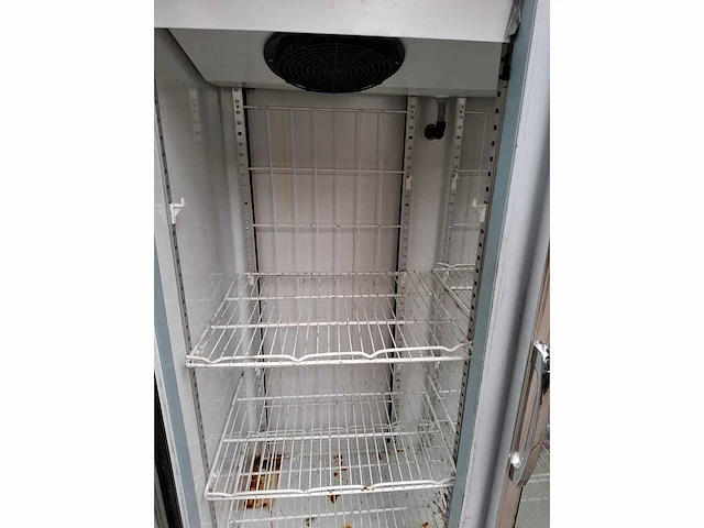 Engelen-heere - - - koelvitrine - afbeelding 3 van  5