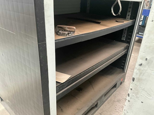 Engels dubbelzijdige opbergbox/kast - afbeelding 7 van  10
