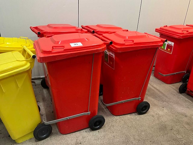 Engels rolcontainers (4x) - afbeelding 1 van  9