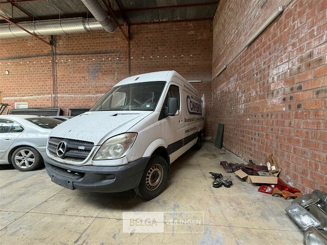 Enkel carrosserie mercedes sprinter 215 cdi - afbeelding 1 van  16