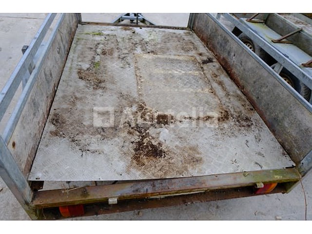 Enkelassige aanhanger, merk en model onleesbaar - afbeelding 4 van  14