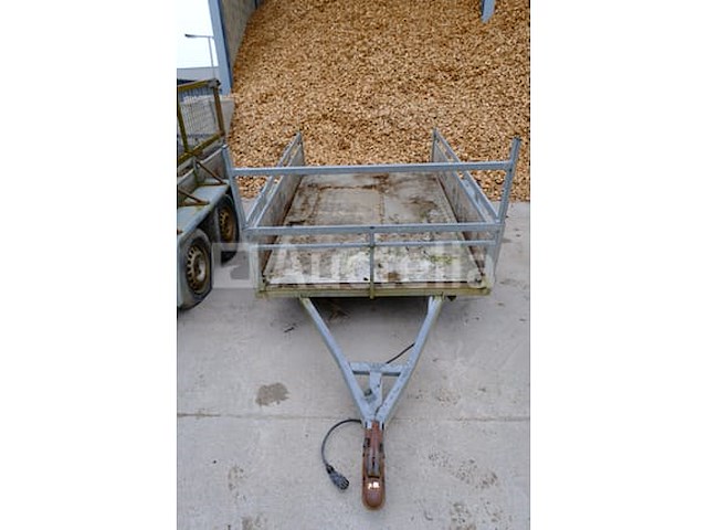 Enkelassige aanhanger, merk en model onleesbaar - afbeelding 7 van  14