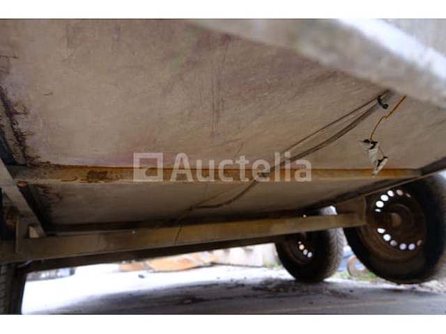 Enkelassige aanhanger, merk en model onleesbaar - afbeelding 11 van  19