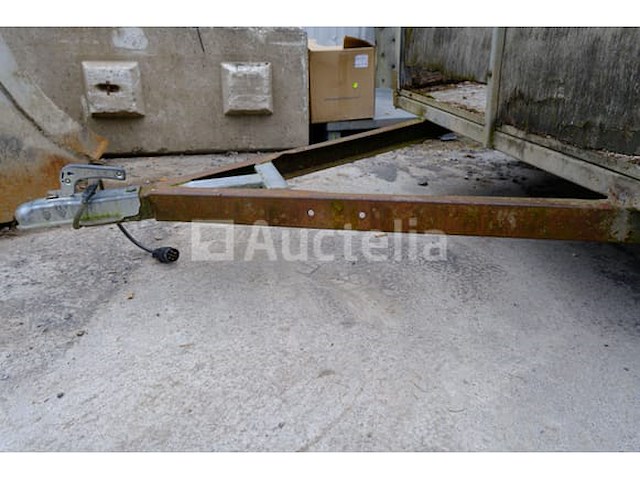 Enkelassige aanhanger, merk en model onleesbaar - afbeelding 14 van  19