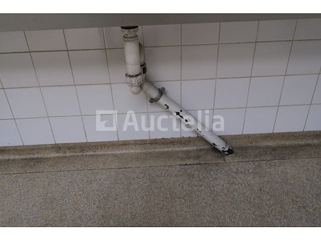 Enkelzijdige, aan de muur gemonteerde gemeenschappelijke wastafel - afbeelding 2 van  4