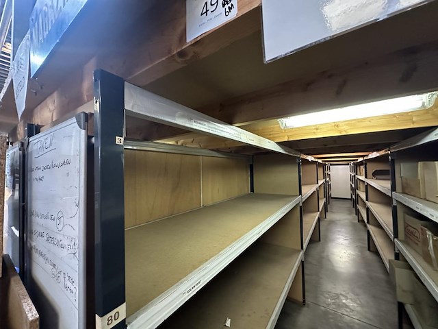 Entresolvloer +-440m² incl stellingen - afbeelding 20 van  28