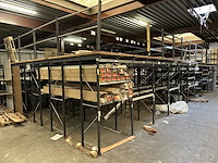 Entresolvloer 170m² + stellingen - afbeelding 4 van  8