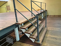 Entresolvloer verdieping hout/staal 330 m2 - afbeelding 21 van  35