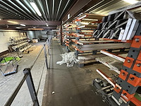 Entrsolvloer +- 168m² + stellingen - afbeelding 7 van  19