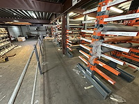 Entrsolvloer +- 168m² + stellingen - afbeelding 8 van  19