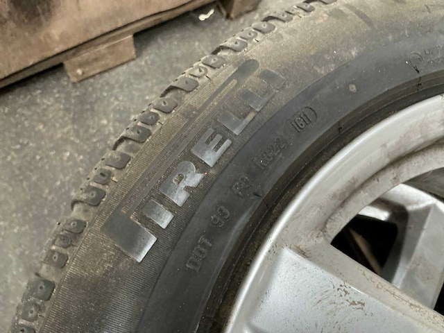 Enzo / pirelli sottozero band op aluminium velg (4x) - afbeelding 4 van  6