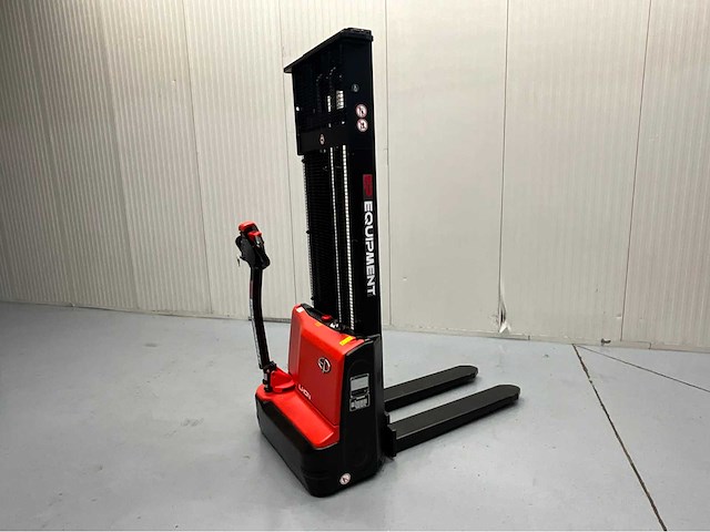 Ep - esl 3,3 meter stapelaar, li-ion batterij - 1500 kg - 2026 - afbeelding 8 van  14