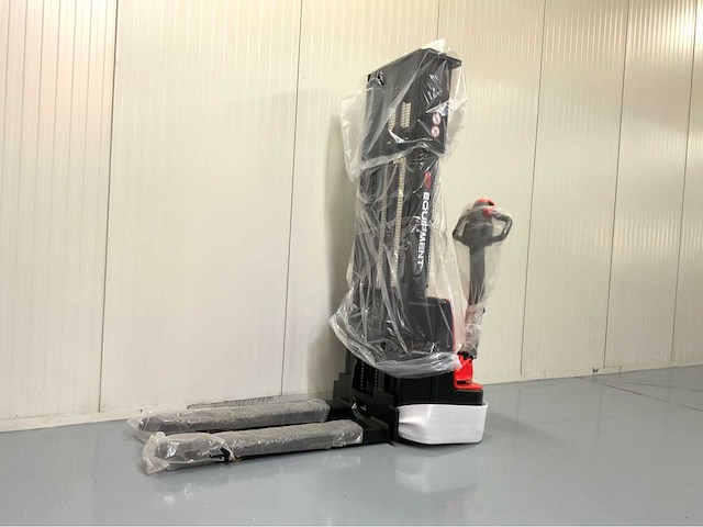 Ep - est 3,0 meter stapelaar - ingebouwde lader - 1500 kg - 2026 - afbeelding 18 van  18