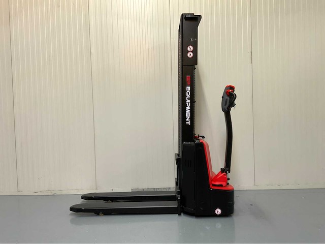 Ep - est 3,0 meter stapelaar - ingebouwde lader - 1500 kg - 2026 - afbeelding 9 van  18